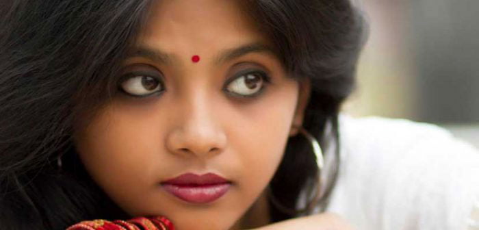সুন্দরী নারীর মুখ দর্শনে যাত্রা শুভ - West Bengal News 24