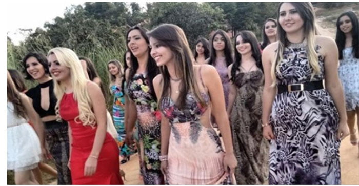 এই গ্রামের অর্ধেক নারীই সুন্দরী ও কুমারী, পাত্রের অভাবে হচ্ছে না বিয়ে! - West Bengal News 24