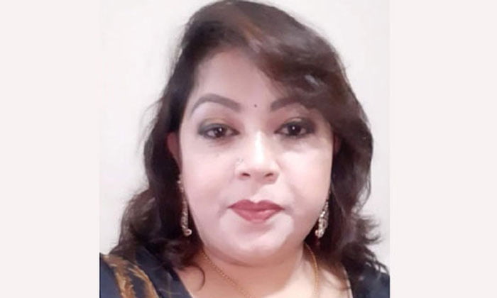 বিয়ের নামে বহু পুরুষকে ফাঁদে ফেলে নিঃস্ব করেছেন বৃষ্টি! - West Bengal News 24 বিয়ের নামে বহু পুরুষকে ফাঁদে ফেলে নিঃস্ব করেছেন বৃষ্টি! - West Bengal News 24