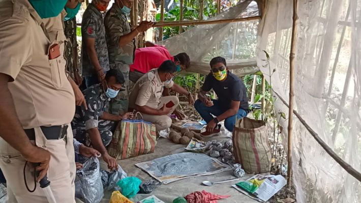 ভাঙড়ে উদ্ধার তাজা বোমা-সহ বোমা তৈরির প্রচুর সরঞ্জাম - West Bengal News 24