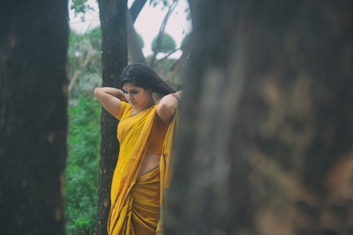 দেশে এসেই আমি বিপদে পড়ি: মিথিলা - West Bengal News 24