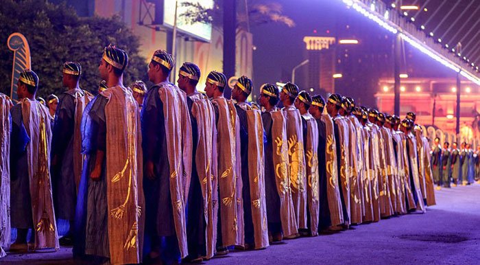 মিশরের রাস্তায় হাজার বছর আগের রাজা-রানিরা - West Bengal News 24