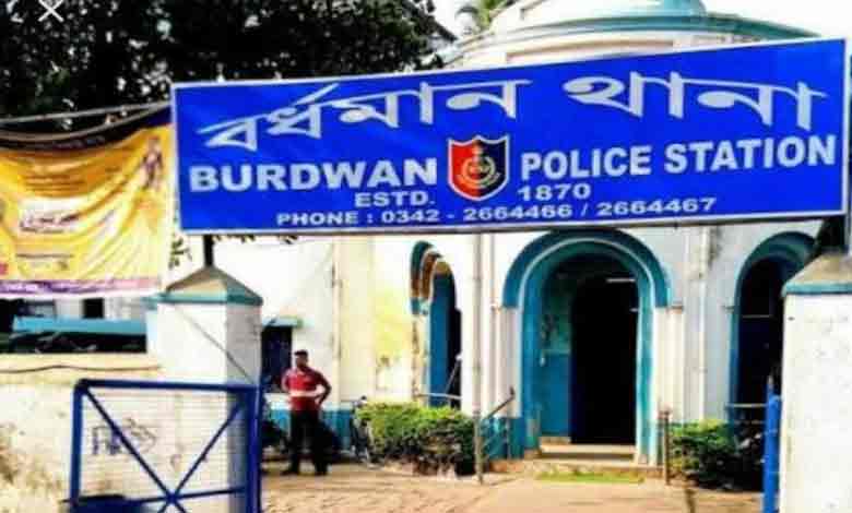 বর্ধমানে দুই বিজেপি কর্মীকে কান ধরে ওঠবস করানোর অভিযোগ এক তৃণমূল নেতার বিরুদ্ধে - West Bengal News 24