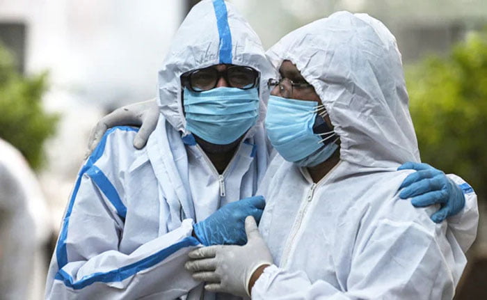 দেশে কমল করোনা আক্রান্ত ও মৃতের সংখ্যা, গত ২৪ ঘণ্টায় সংক্রমিত প্রায় সাড়ে ৩ লক্ষ - West Bengal News 24