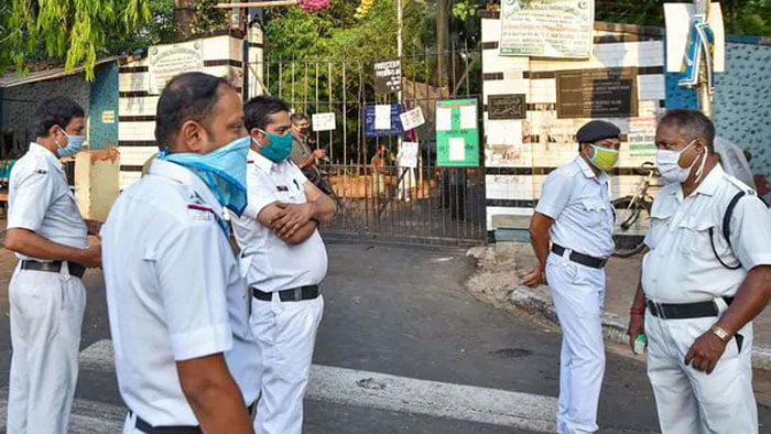 এবার বাড়ি বসে কাজ করবে কলকাতা পুলিশ! - West Bengal News 24 এবার বাড়ি বসে কাজ করবে কলকাতা পুলিশ! - West Bengal News 24