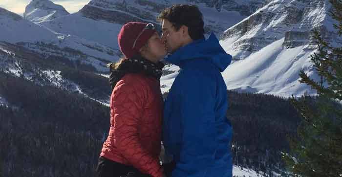 Justin Trudeau : ট্রুডোর চুম্বন স্ত্রীকে, ভাইরাল ছবি - West Bengal News 24