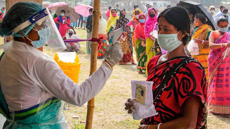 গ্রামীন অঞ্চল গুলিতে দ্রুত হারে ছড়াচ্ছে করোনা, সংক্রমণ ঠেকাতে একগুচ্ছ নির্দেশিকা কেন্দ্রের - West Bengal News 24