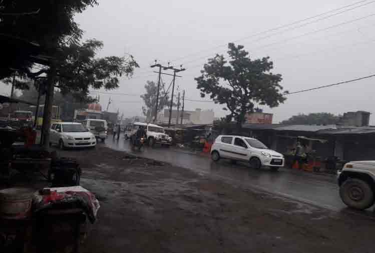 উত্তরবঙ্গে ভারী বৃষ্টির পূর্বাভাস, বাড়বে কলকাতার তাপামাত্রা - West Bengal News 24