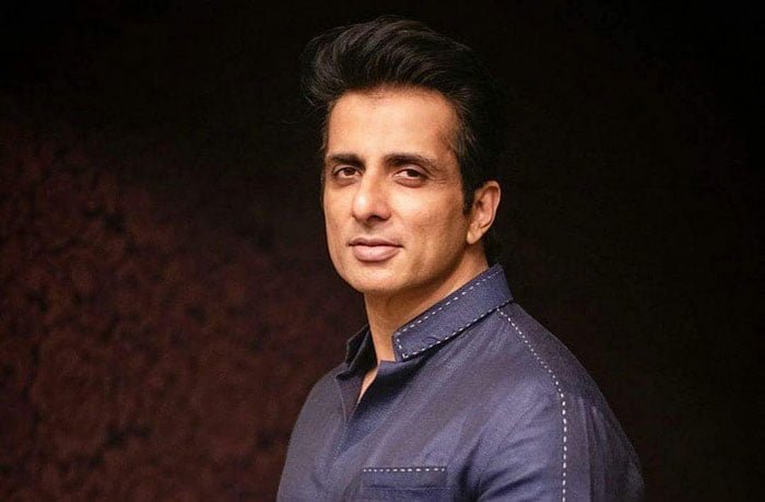 Sonu Sood : এবার করোনা রোগীদের চিকিত্‍সার জন্য ফ্রান্স থেকে অক্সিজেন প্ল্যান্ট আনছেন সোনু সুদ - West Bengal News 24