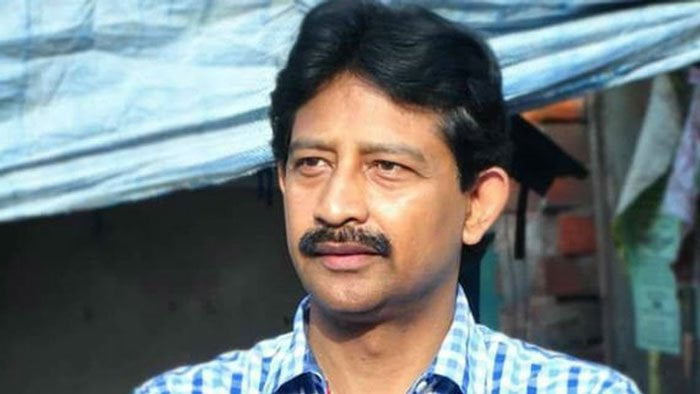 ‘গদ্দার’ রাজীবের কোনো জায়গা নেই তৃণমূলে, পোষ্টার ডোমজুড় বিধানসভার বাঁকড়া অঞ্চল জুড়ে - West Bengal News 24