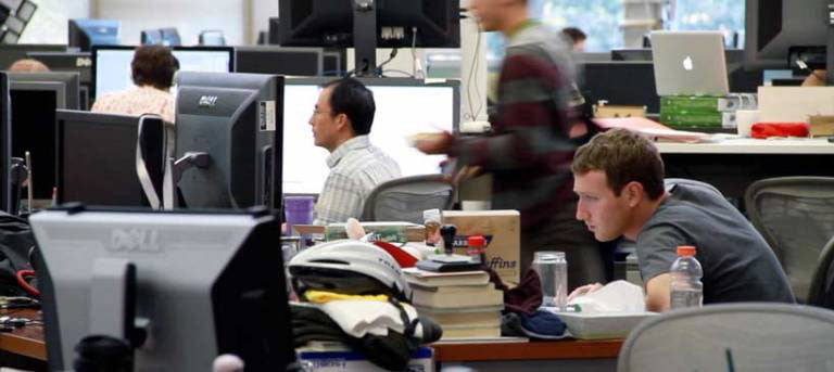 বিশ্বসেরা ১০ জন CEO আর তাঁদের কাজের ডেস্ক - West Bengal News 24