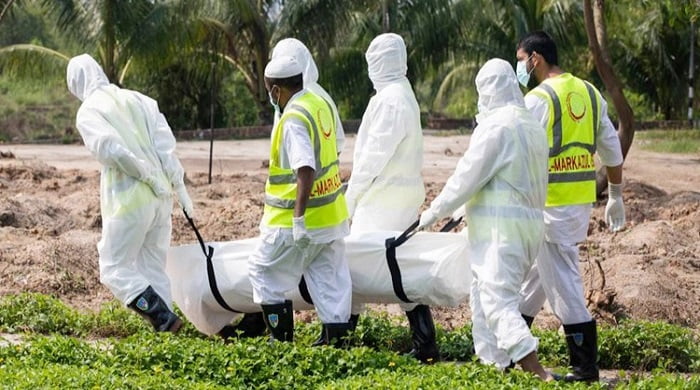 বাংলাদেশে করোনায় ২৪ ঘণ্টায় ৩৪ মৃত্যু, শনাক্ত ১৮৮৭ - West Bengal News 24