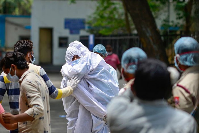 রাজ্যে করোনার সংক্রমণ আরও নিম্নমুখী, উদ্বেগ বাড়াচ্ছে মৃত্যু - West Bengal News 24