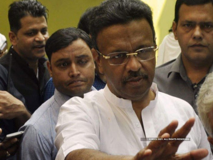 ‘কেউ ভুল করলে ক্ষমা করা উচিত’, দল বদলিদের দলে ফেরানোর ইঙ্গিত ফিরহাদের - West Bengal News 24