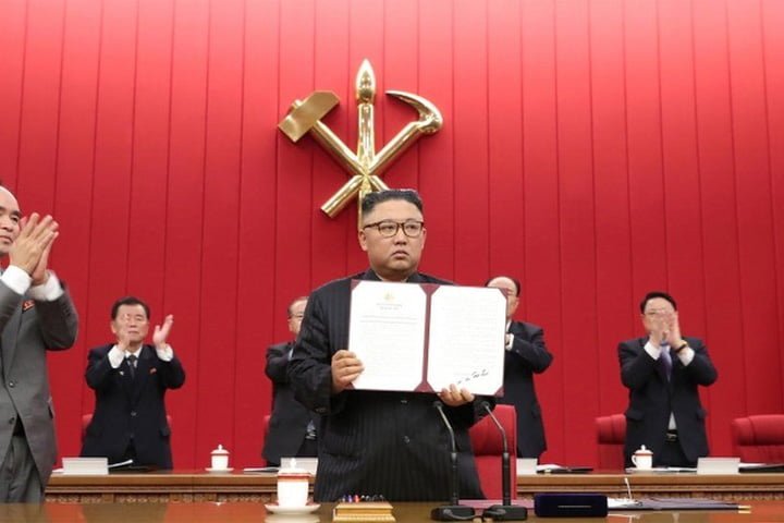 সর্বাত্মক লড়াইয়ের প্রস্তুতি নেয়ার নির্দেশ দিলেন কিম - West Bengal News 24