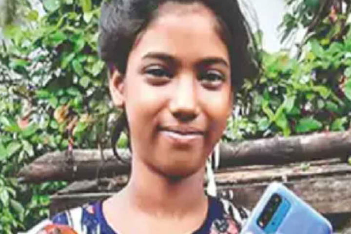 ১২টি আম বেচে ১.২ লাখ টাকা পেল এই ছোট্ট মেয়ে, ক্লাস করার জন্য কিনল স্মার্টফোন - West Bengal News 24 ১২টি আম বেচে ১.২ লাখ টাকা পেল এই ছোট্ট মেয়ে, ক্লাস করার জন্য কিনল স্মার্টফোন - West Bengal News 24