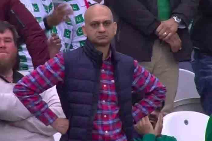 Sarim Akhtar : যেভাবে বুঝতে পারলেন তিনি বিশ্ব বিখ্যাত ‘মিম’ - West Bengal News 24 Sarim Akhtar : যেভাবে বুঝতে পারলেন তিনি বিশ্ব বিখ্যাত ‘মিম’ - West Bengal News 24