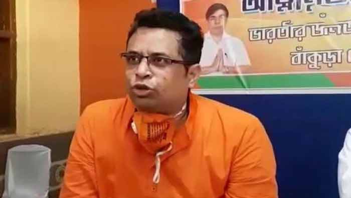 Saumitra Khan : ভুয়ো টিকাকাণ্ডে ফিরহাদ, শান্তনুদের বিরুদ্ধে অভিযোগ নয় কেন?: সৌমিত্র খাঁ - West Bengal News 24