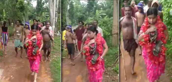 পরকীয়ার শাস্তি স্বরুপ গৃহবধূকে জুতোর মালা পরিয়ে গোটা গ্রাম ঘোরালো শ্বশুরবাড়ির লোকজন - West Bengal News 24