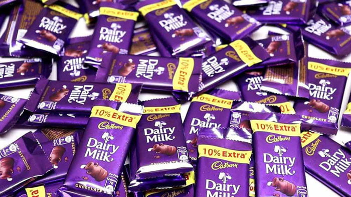 গরুর মাংস দিয়ে তৈরি ক্যাডবেরি? বিতর্কের মাঝেই প্রশ্নের উত্তর দিল সংস্থা - West Bengal News 24