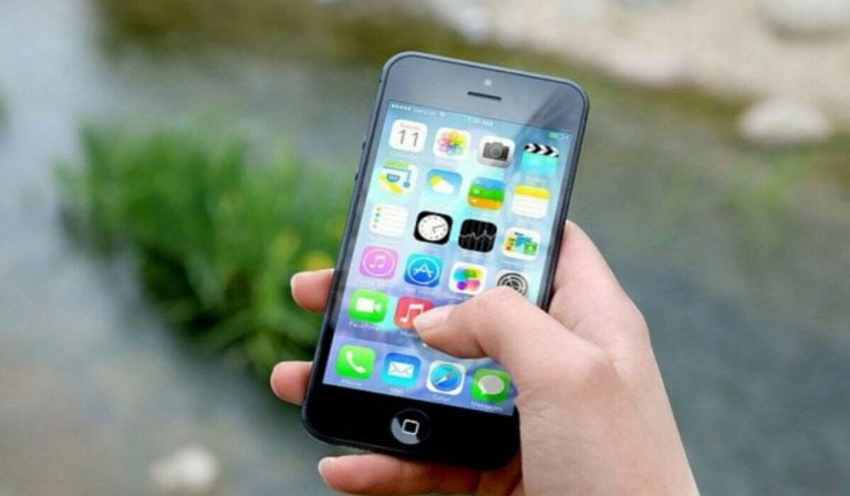 How to Stay Safe from Spyware : স্পাইওয়ার থেকে আপনার ফোনকে যেভাবে সুরক্ষিত রাখবেন - West Bengal News 24