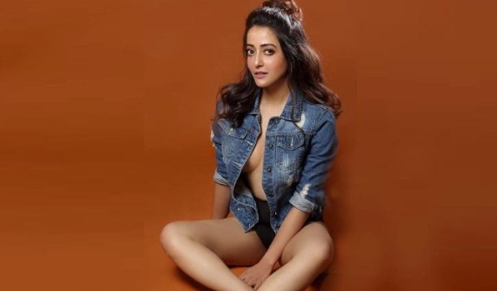 Raima Sen : আবারও খোলামেলা রাইমা - West Bengal News 24 Raima Sen : আবারও খোলামেলা রাইমা - West Bengal News 24