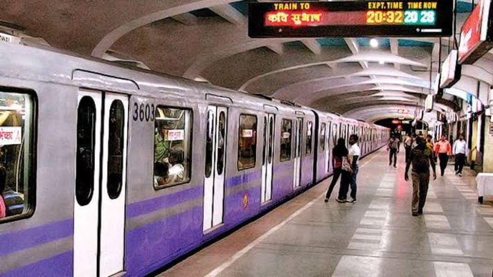 Kolkata Metro :সোমবার থেকে কলকাতায় ফের বাড়ছে স্টাফ স্পেশাল মেট্রো, জানুন নয়া সময়সূচি - West Bengal News 24