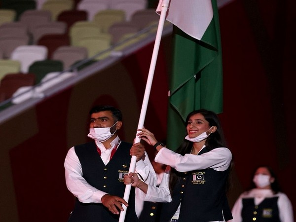 Tokyo Olympic 2020 : কোভিড বিধি লঙ্ঘন! মাস্ক ছাড়াই টোকিও অলিম্পিকের আসরে পাকিস্তানি খেলোয়াড়রা - West Bengal News 24