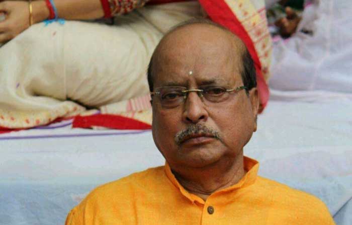 MLA Sadhan Pande Hospitalized : শ্বাসকষ্টের সমস্যা নিয়ে হাসপাতালে ভর্তি বিধায়ক সাধন পাণ্ডে, রাখা হয়েছে ভেন্টিলেশনে - West Bengal News 24