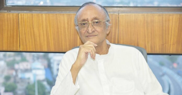 Amit Mitra : পশ্চিমবঙ্গের অর্থমন্ত্রী পদ থেকে সরে দাঁড়াচ্ছেন অমিত মিত্র! পরবর্তী অর্থমন্ত্রী কে? জল্পনা তুঙ্গে - West Bengal News 24