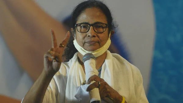 নতুন পদে মমতা, তৃণমূলের সংসদীয় কমিটির চেয়ারপার্সন হলেন মুখ্যমন্ত্রী - West Bengal News 24