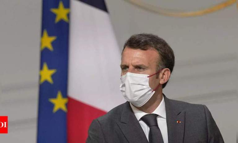 মোবাইল ফোন ও ফোন নম্বর বদলালেন ফ্রান্সের প্রেসিডেন্ট - West Bengal News 24