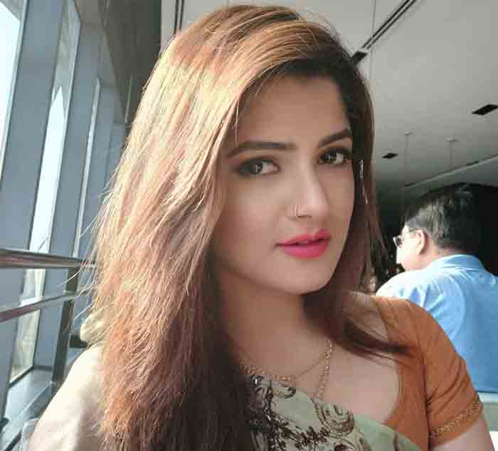Srabanti Chatterjee : কলকাতা ছাড়লেন শ্রাবন্তী, শীঘ্রই দেবেন সুখবর! - West Bengal News 24