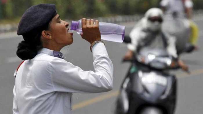 west bengal weather report : আকাশ মেঘলা থাকলেও বাড়বে গরম - West Bengal News 24 west bengal weather report : আকাশ মেঘলা থাকলেও বাড়বে গরম - West Bengal News 24