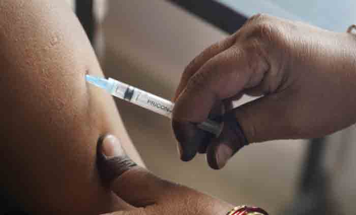 মৃত বাবা পেলেন করোনা টিকা! ছেলের ভুয়ো ভোটার আইডি দিয়ে টিকার শংসাপত্র, হতবাক ছেলে - West Bengal News 24