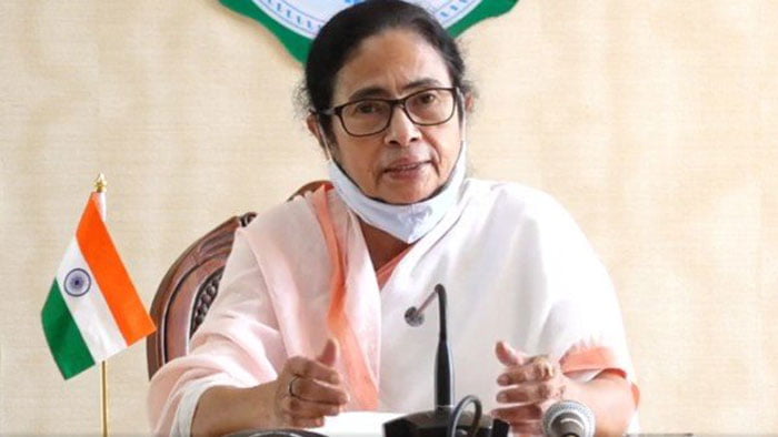 পেগাসাস থেকে শিক্ষা নিন,মন্ত্রীদের আধুনিক ফোন ব্যবহারে নির্ভরতা কমাতে বার্তা মমতার - West Bengal News 24