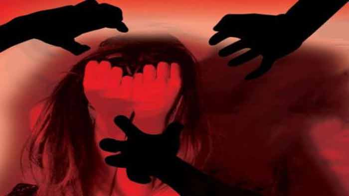 ছিনতাইকারীকে টাকা না দেওয়ায়‌ বয়ফ্রেন্ডের সামনেই ছাত্রীকে গণধর্ষণ - West Bengal News 24