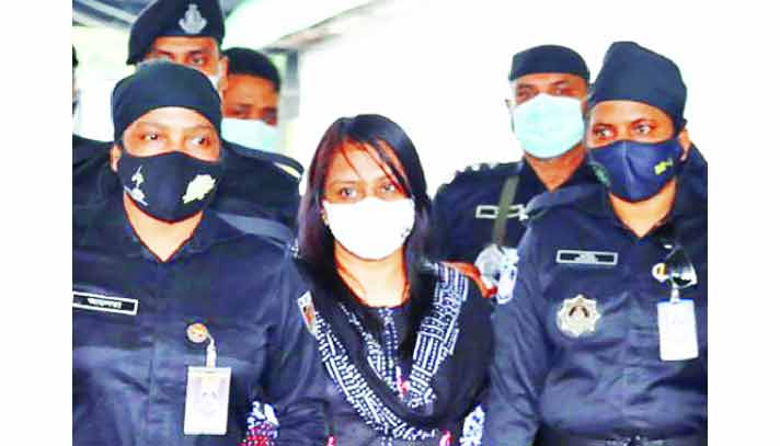 Helena Jahangir : ব্ল্যাকমেইলের ফাঁদে টাকা আদায় চালাতেন হেলেনা জাহাঙ্গীর - West Bengal News 24