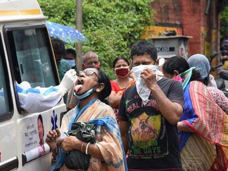 India Corona Update : দেশের কোভিড গ্রাফ ফের ঊর্ধ্বমুখী, দৈনিক সংক্রমণ ৪৬ হাজারেরও বেশি - West Bengal News 24