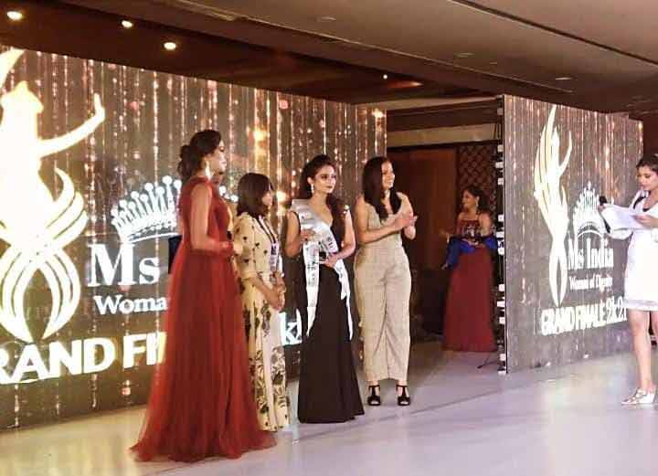 ফ্যাশন জগতে বাংলার এক নতুন শিরোপা - West Bengal News 24 ফ্যাশন জগতে বাংলার এক নতুন শিরোপা - West Bengal News 24