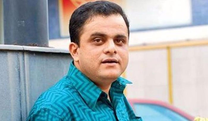 Bratya Basu : এবার ব্রাত্য বসুর ছবি দিয়ে সন্ধান চাই পোস্টার, বিক্ষোভ-আন্দোলন সল্টলেকে - West Bengal News 24 Bratya Basu : এবার ব্রাত্য বসুর ছবি দিয়ে সন্ধান চাই পোস্টার, বিক্ষোভ-আন্দোলন সল্টলেকে - West Bengal News 24