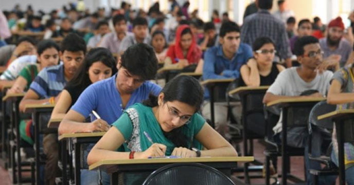 ‘কোন বিপ্লপী জেল থেকে ক্ষমা প্রার্থনা করেছিলেন?’ WBCS-এর প্রশ্ন ঘিরে বিতর্ক - West Bengal News 24 ‘কোন বিপ্লপী জেল থেকে ক্ষমা প্রার্থনা করেছিলেন?’ WBCS-এর প্রশ্ন ঘিরে বিতর্ক - West Bengal News 24