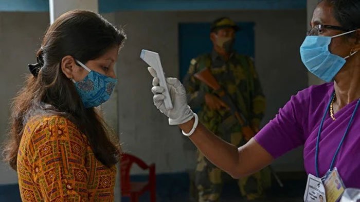 দেশের দৈনিক সংক্রমণ নামল ৩১ হাজারে, একনজরে পরিসংখ্য়ান - West Bengal News 24 দেশের দৈনিক সংক্রমণ নামল ৩১ হাজারে, একনজরে পরিসংখ্য়ান - West Bengal News 24