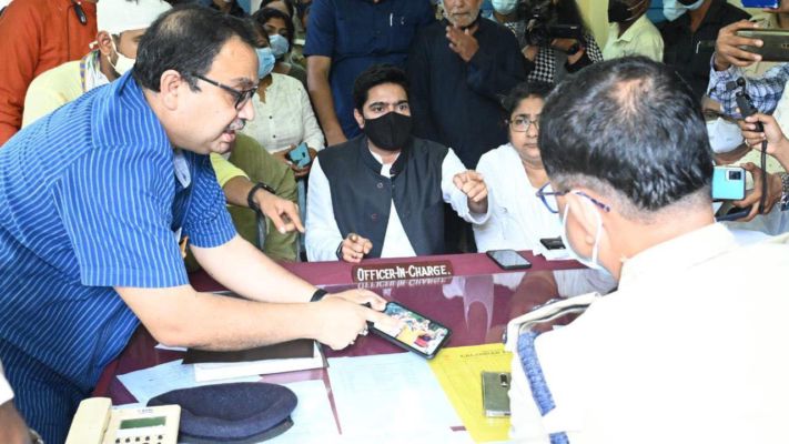 খোয়াই কাণ্ডে জোর ধাক্কা খেল বিপ্লব দেবের সরকার! আদালতের রায়ে স্বস্তিতে তৃণমূল - West Bengal News 24 খোয়াই কাণ্ডে জোর ধাক্কা খেল বিপ্লব দেবের সরকার! আদালতের রায়ে স্বস্তিতে তৃণমূল - West Bengal News 24