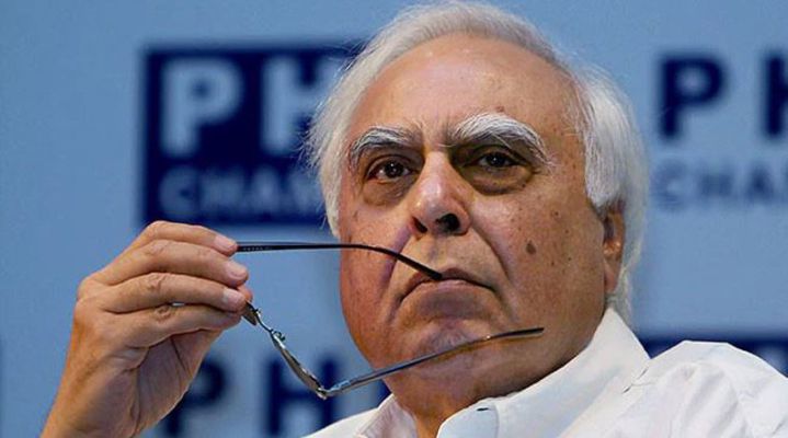 Kapil Sibal : উত্তরপ্রদেশের নির্বাচনে তালিবান ইস্যু থেকে ফায়দা তুলতে চায় বিজেপি, তোপ কংগ্রেসের - West Bengal News 24