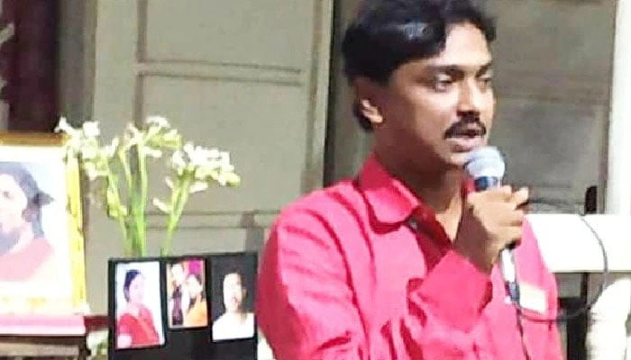 Moidul Islam : মধ্যরাতে শিক্ষকের শ্বশুরবাড়িতে হানা, মইদুলের গ্রেফতারি নিয়ে রাতভর চরম নাটকীয়তা - West Bengal News 24
