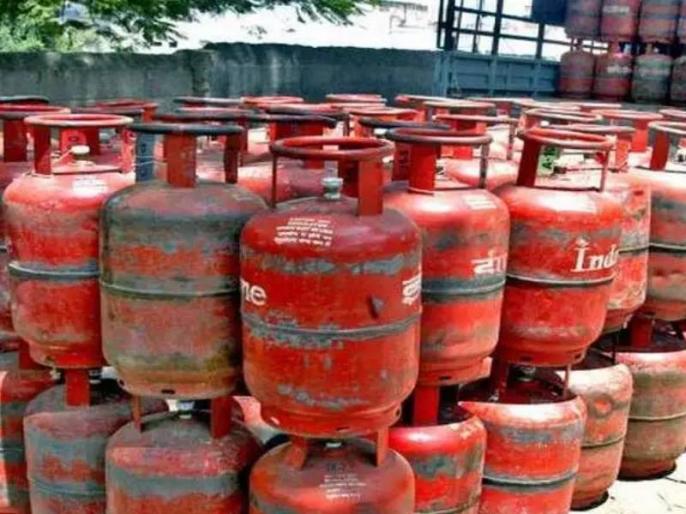 রান্নার গ্যাস সিলিন্ডারের ভিতরে ৬ কেজি জল, চাঞ্চল্য বর্ধমানে - West Bengal News 24