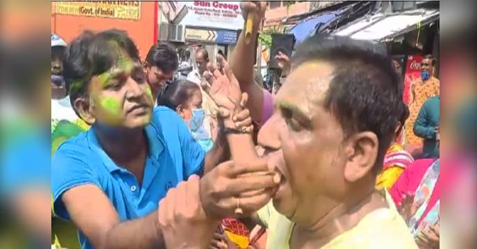 Bypoll Results 2021 : ব্যবধান ক্রমশ বাড়ছে, ধারেকাছে নেই বিরোধীরা, জঙ্গিপুর ও সামশেরগঞ্জে বড় জয়ের পথে তৃণমূল - West Bengal News 24