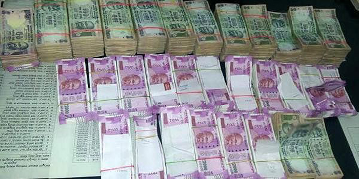 Gujarat: গুটখা ব্যবসায়ীর বাড়ি থেকে উদ্ধার ১০০ কোটি টাকার হিসাব বহির্ভূত সম্পত্তি - West Bengal News 24
