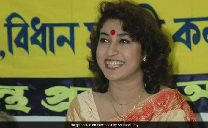 Satabdi Roy: অভিনয়ে ফিরছেন শতাব্দী রায়! - West Bengal News 24